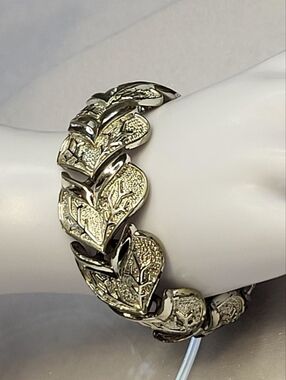 Vintage "Coro Pegasus" Silver-tone Link Bracelet